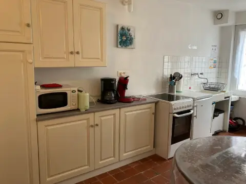 Photo 5